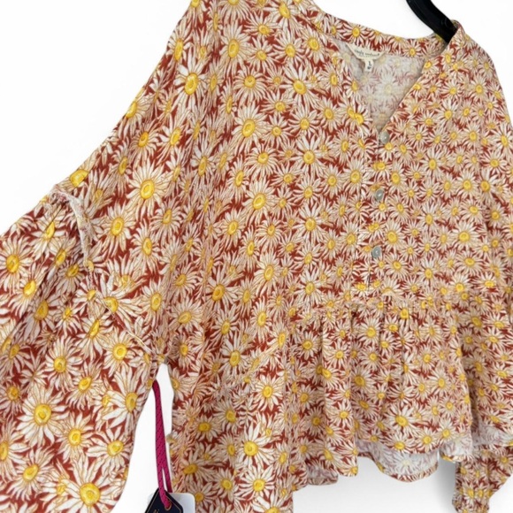 New Simply Southern Womens Large Sunflower Button Front Crop Top Boho Preppy - Picture 4 of 9